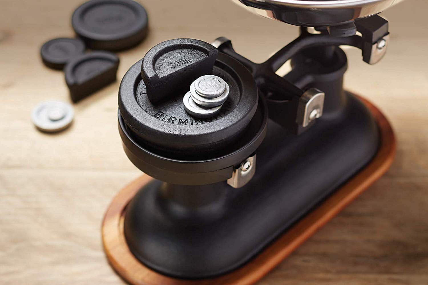 10 Piece Traditional Cast Iron Metric Weight Set - Image 5