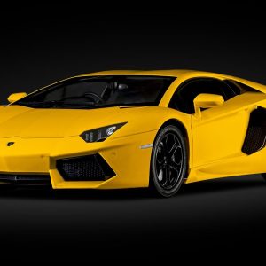 Pocher Lamborghini Aventador LP 700-4 Giallo Orion 1/8 Scale HK119 Custom Pre-Order
